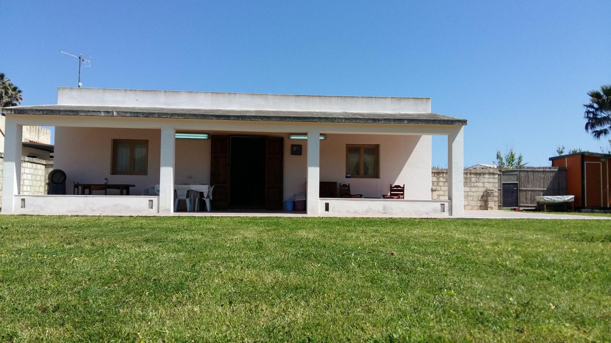 Villa Luna A Pochi Passi Dalla Spiaggia Avola Exterior photo